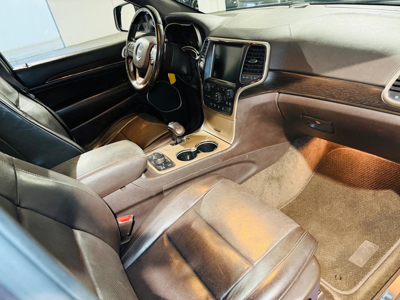 Jeep Grand Cherokee 3.0 V6 CRD 250 CV Multijet II Overland