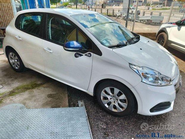 PEUGEOT - 208 - PureTech 68 5p. Active