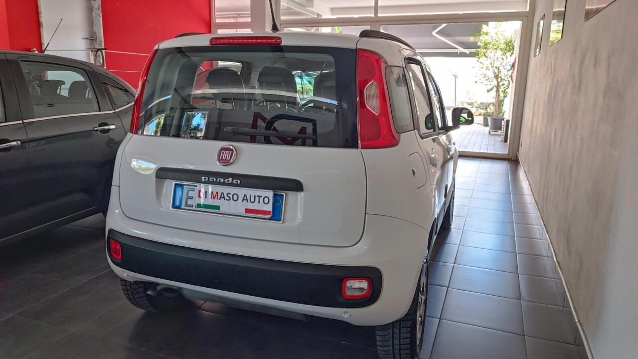 Fiat Panda 0.9 TwinAir Turbo Natural Power Lounge