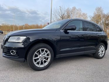 Audi Q5 2.0 TDI 177CV quattro*Automatik*Navi*Cerchi*
