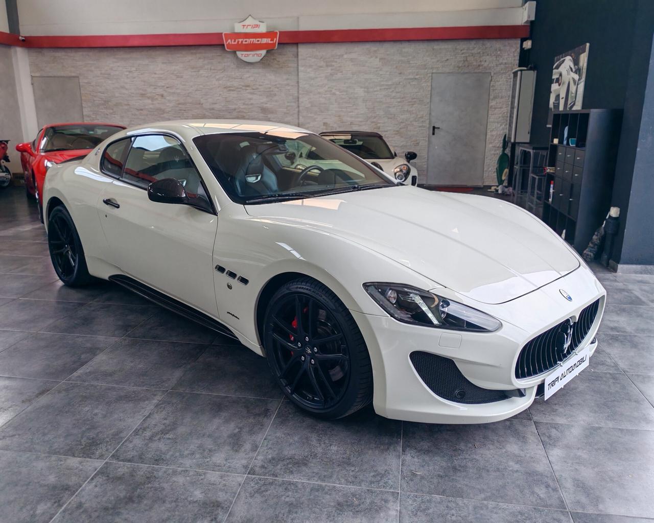 Maserati GranTurismo 4.7 V8 Sport MC-Line