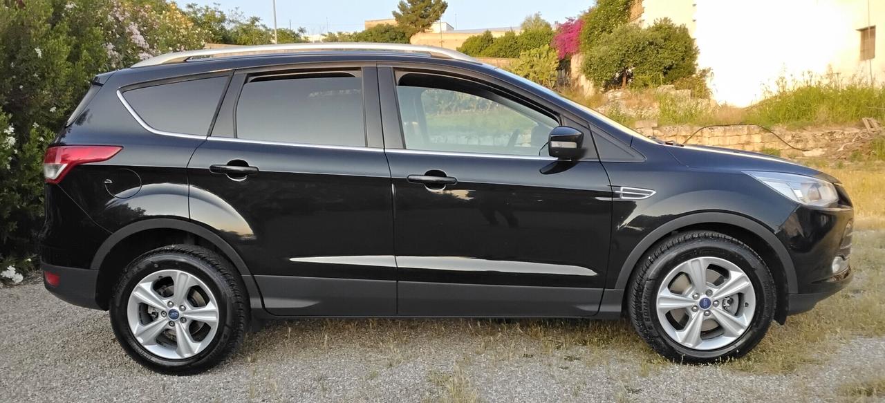 Ford Kuga 2.0 TDCI 120 CV 2WD Titanium