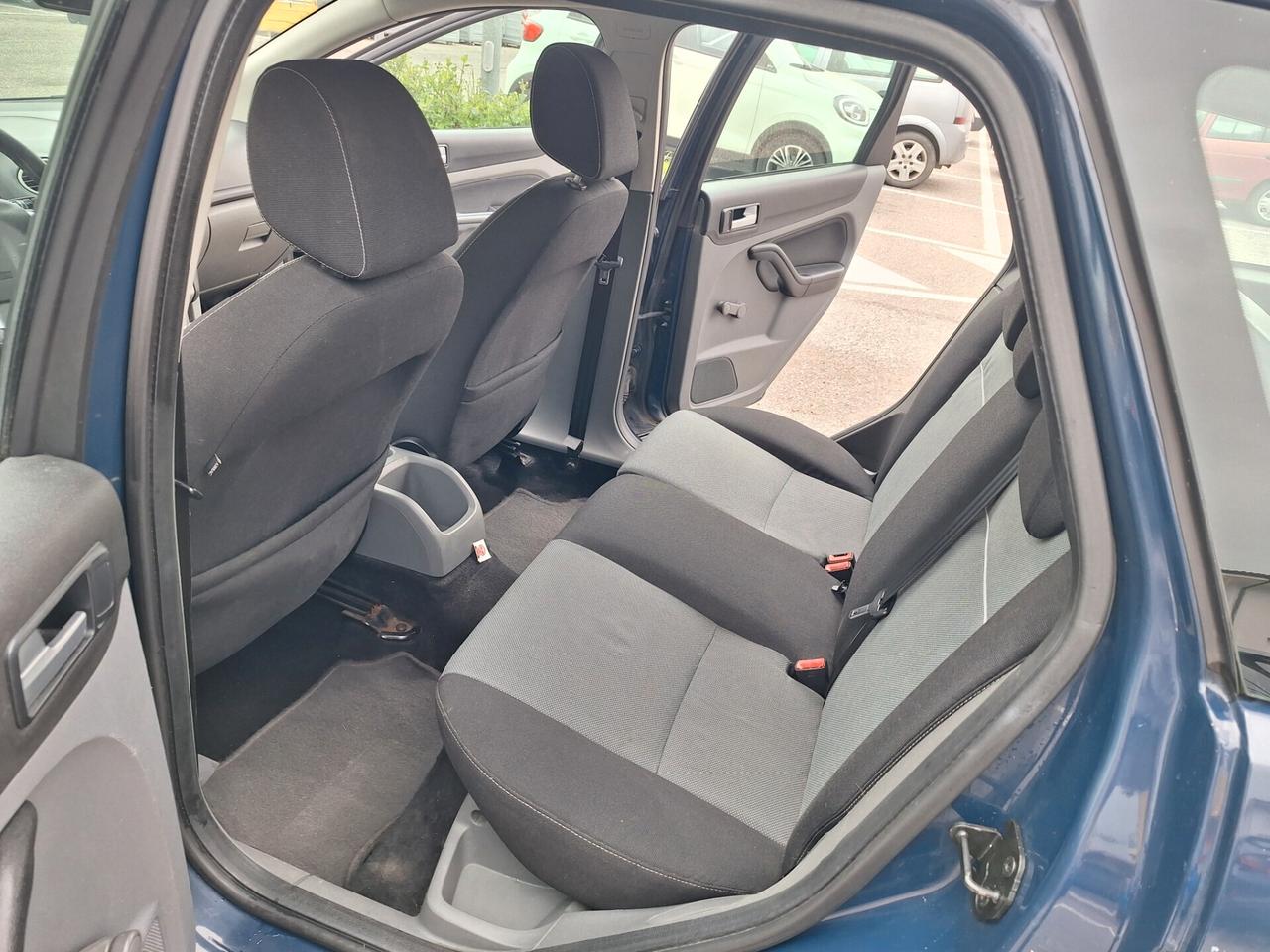 Ford Focus 1.6 TDCi (110CV) SW ECOnetic CARROZZERIA DA RIVEDERE NEOPATENTATI