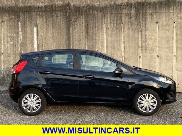 FORD Fiesta 1.4 5 porte Bz.- GPL Black & White Edition