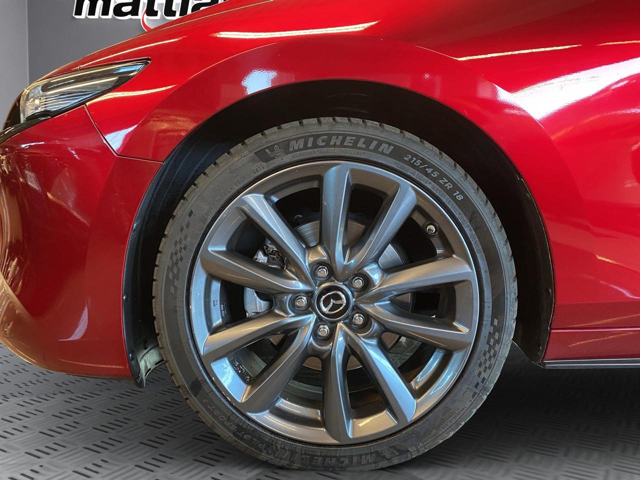 Mazda 3 5p 2.0 m-hybrid Exclusive 186cv 6at