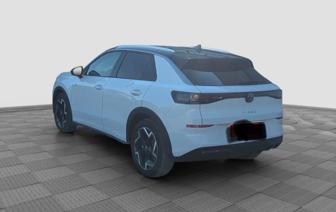 Volkswagen T-Roc 1.5 eTSI ACT 150 CV DSG R-Line