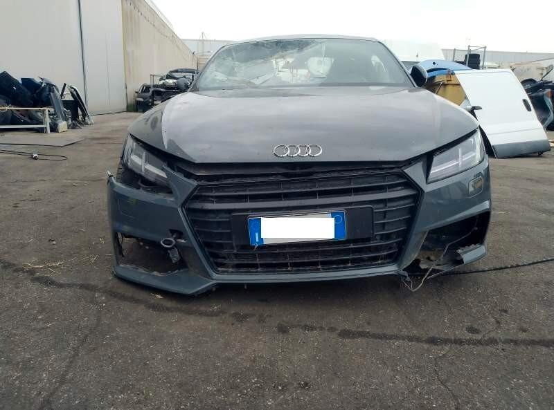 Audi TT Coupé 2.0 TDI ultra S line