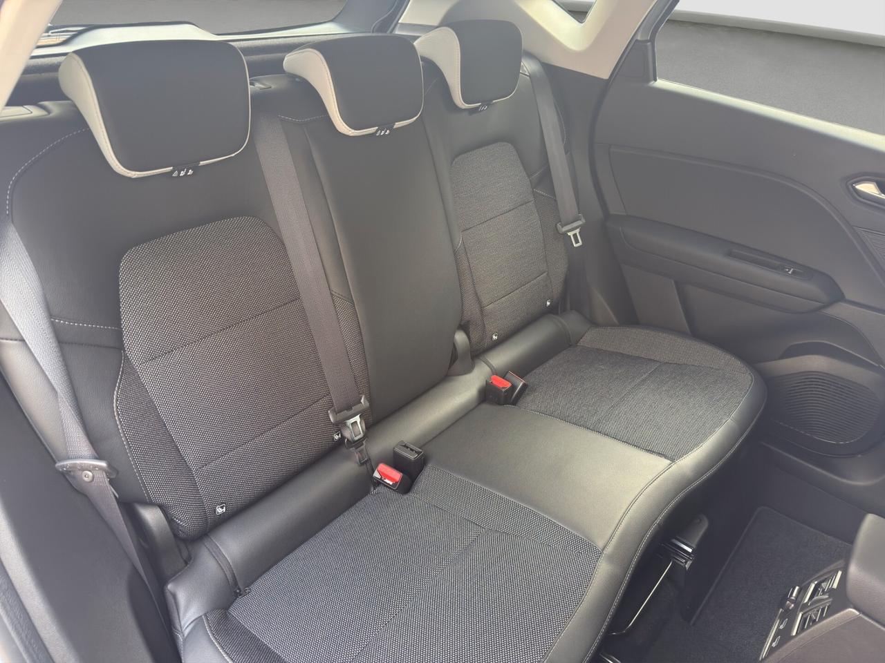 Renault Captur TCe 90 CV Intens