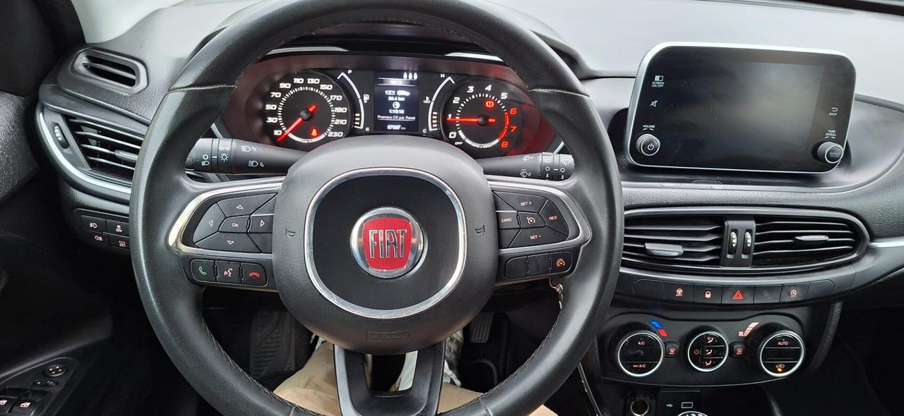 Fiat Tipo 1.4 5 porte Lounge B/GPL