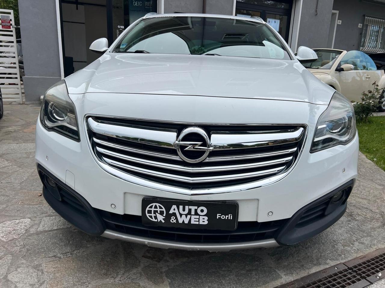 OPEL INSIGNA 2.0 CDTI 4x4 AUT. COUNTRY TOURER