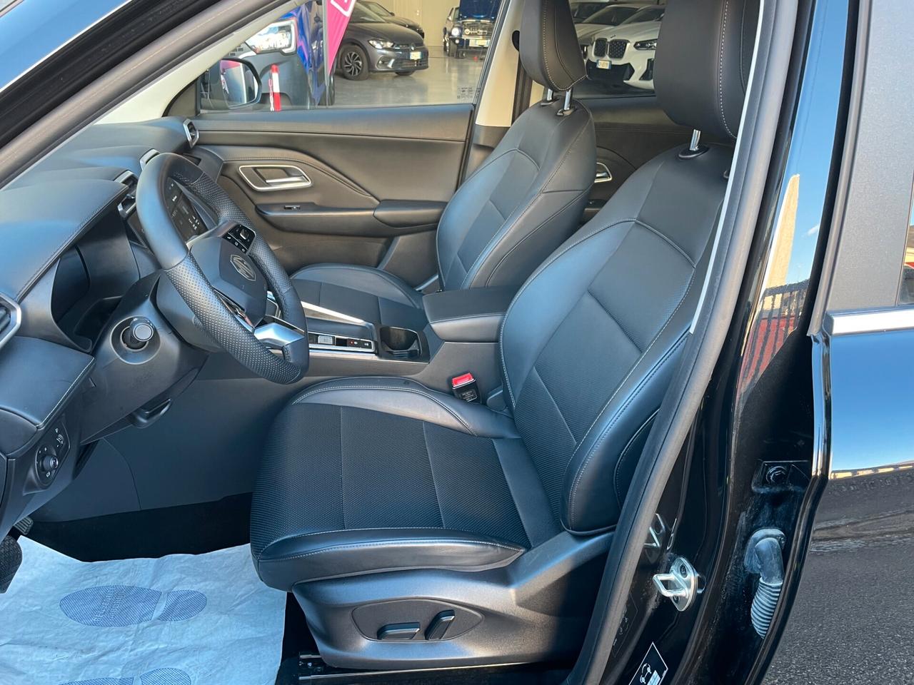 Mg ZS Hybrid+ Luxury