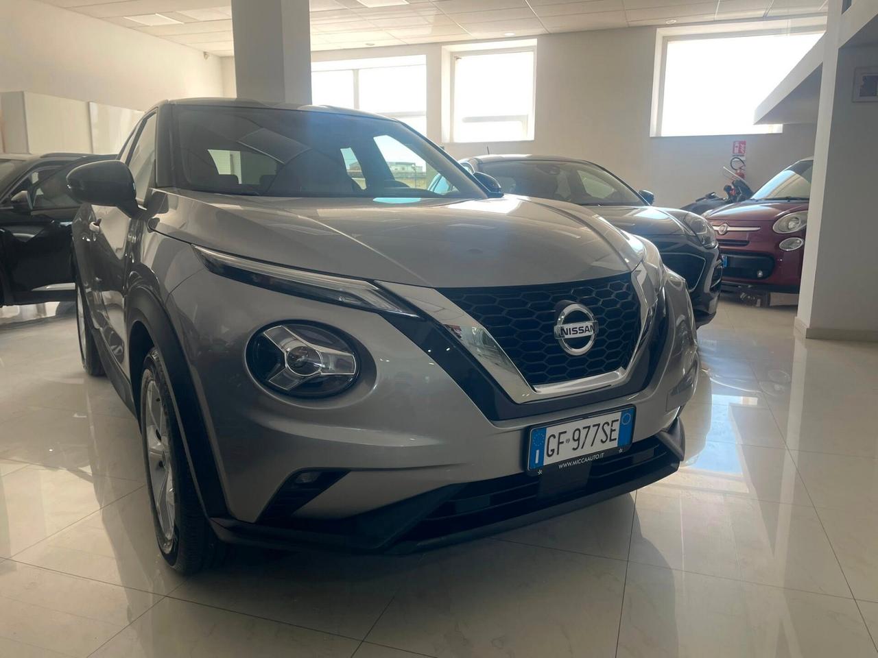 Nissan Juke 1.0 DIG-T 114 CV N-Connecta