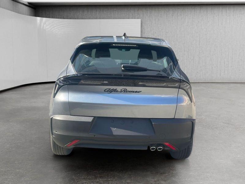 Alfa Romeo Junior 1.2 ibrida 145cv edct6