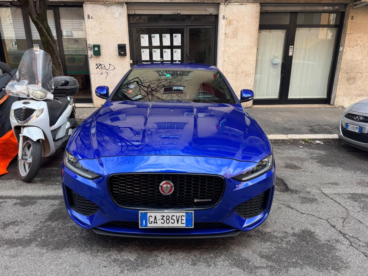 Jaguar XE 2.0 300 CV AWD R-Dynamic SE Guidosimplex