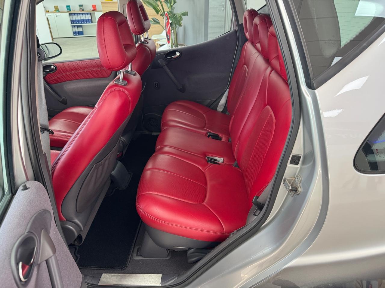 Mercedes-benz A 160 edition hakkinen