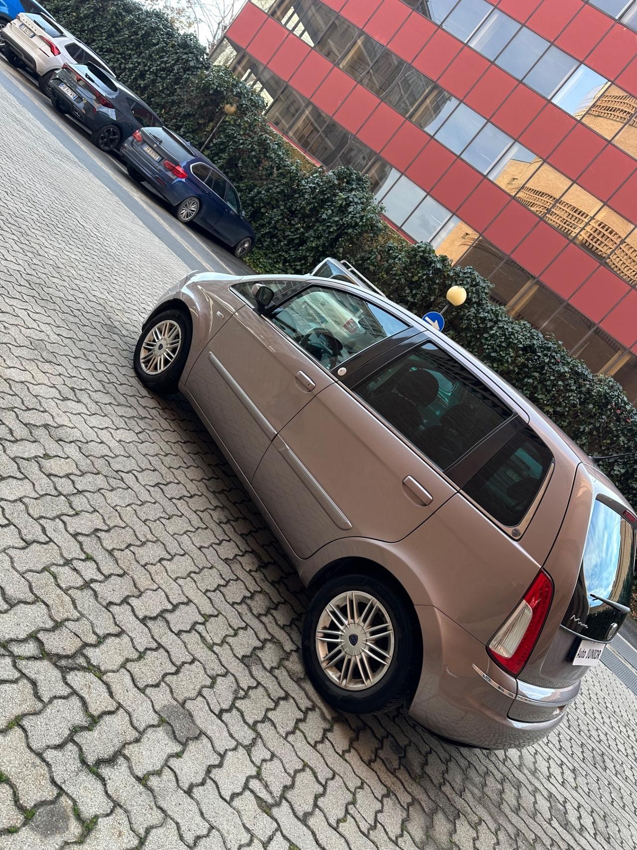 Lancia MUSA 1.4 Argento Ecochic GPL