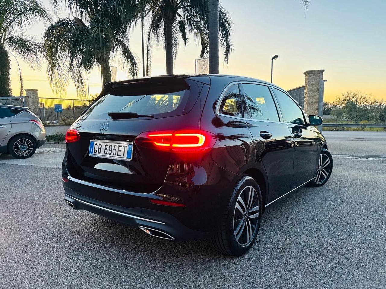 Mercedes-benz B 180d Automatic Sport Plus Pelle/Led