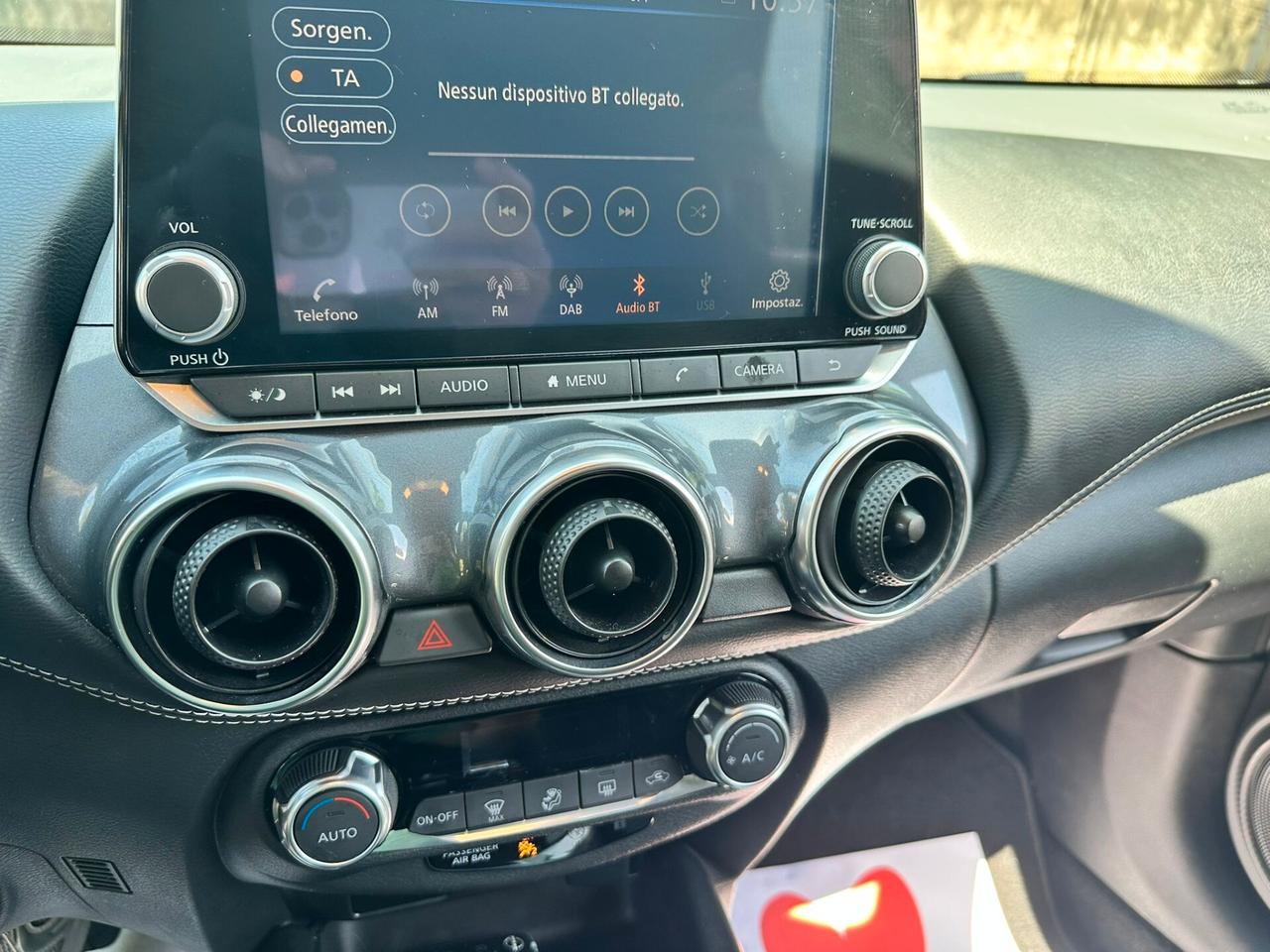 Nissan Juke 1.0 DIG-T 114 CV DCT N-Connecta
