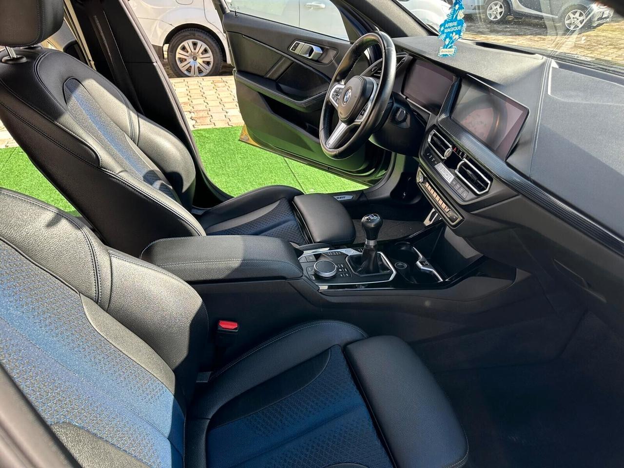 Bmw 1 116d 5p. Msport