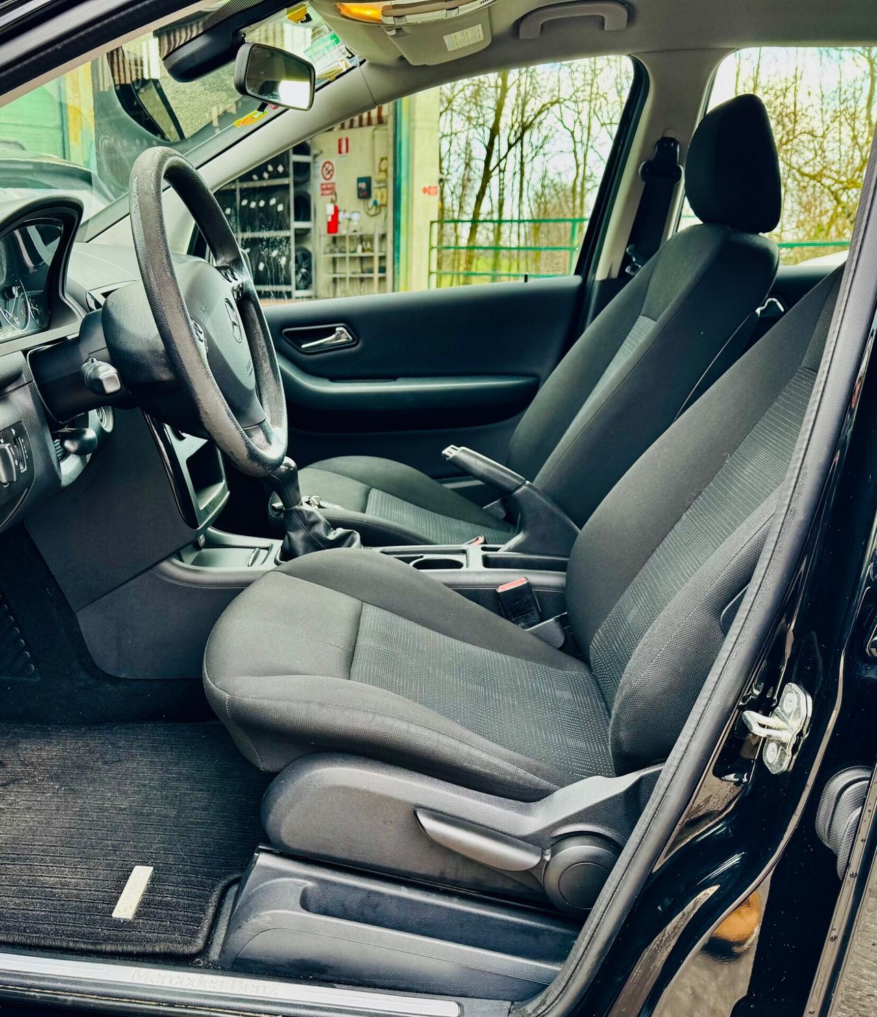 Mercedes-benz A 180 CDI Premium OK NEOPATENTATI