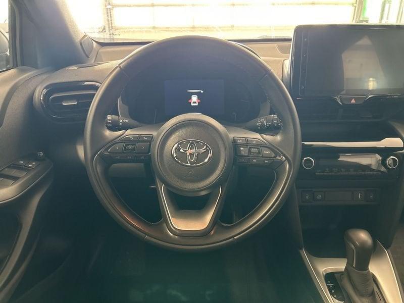 Toyota Yaris Cross 1.5 Hybrid 5p. E-CVT AWD-i Trend