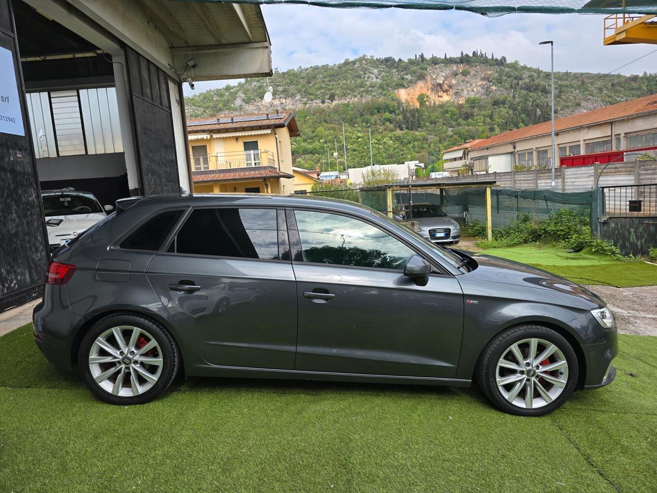 Audi A3 1.6TDI 116CV S.LINE 123000KM-2017