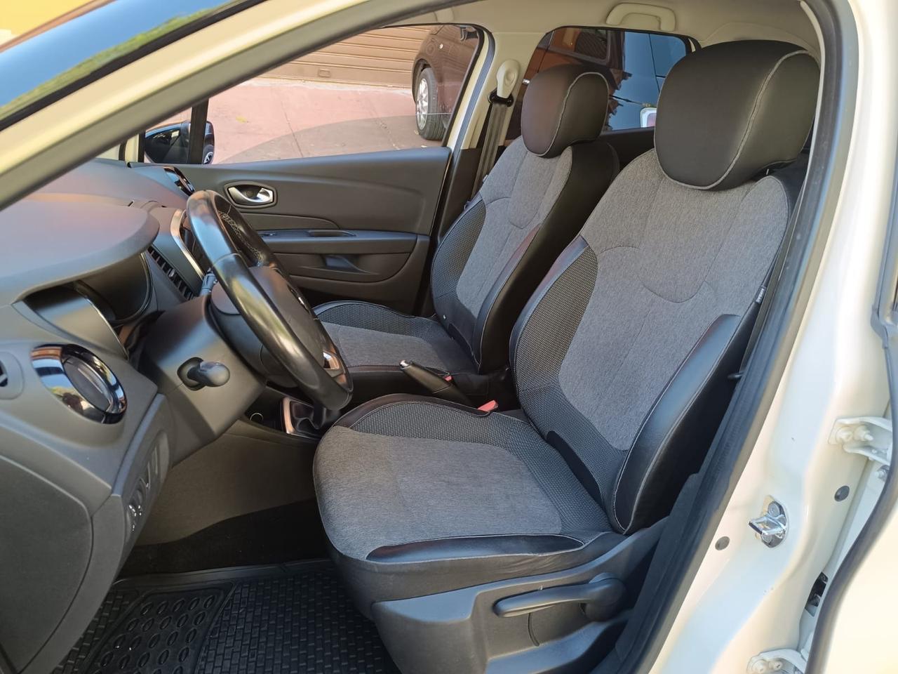 Renault Captur dCi 8V 90 CV Sport Edition2