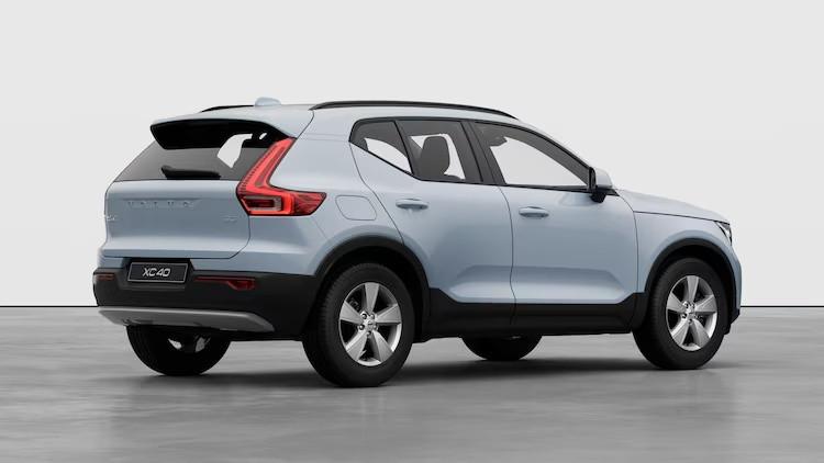 VOLVO XC40 ESSENTIAL B3 AUTO PREZZO PROMO FINO AL 31/12/2025