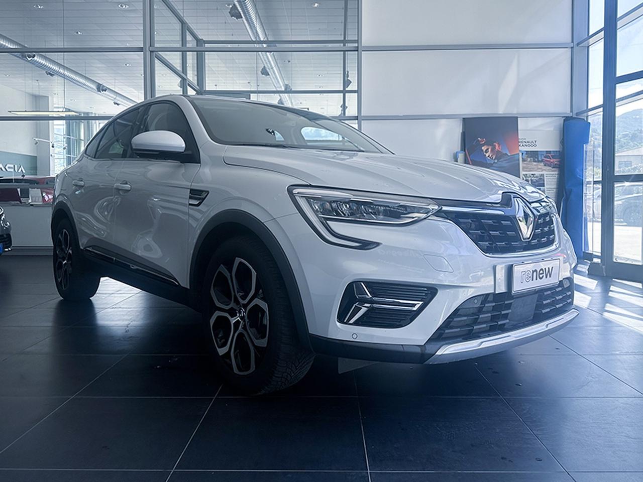 Renault Arkana 1.6 e-tech full hybrid intens 145cv
