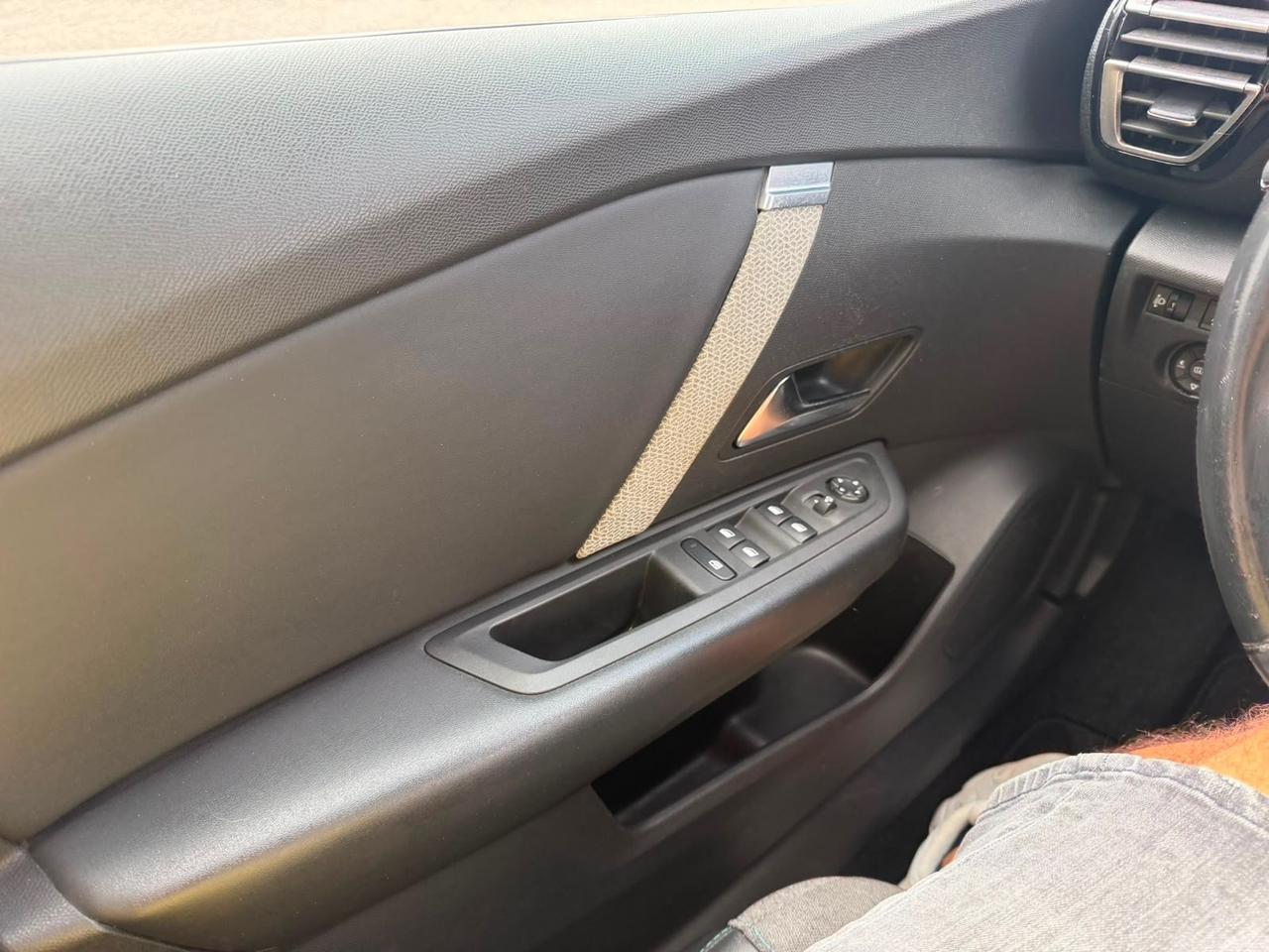 Citroen C4 BlueHDi 110 S&S Shine
