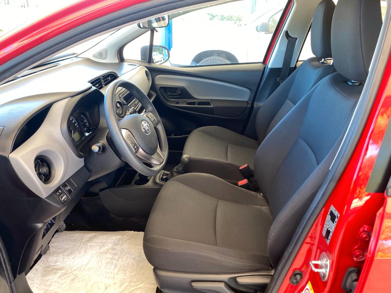 Toyota Yaris 1.0 5 porte Active----KM C ERTIFICATI---POSSIBILITA' collaborazione stock auto per commercianti ---