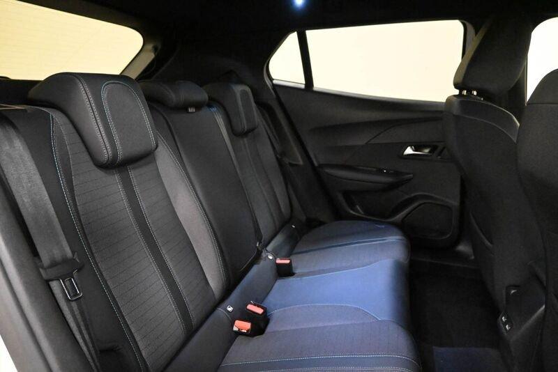 Peugeot 2008 2008 PureTech 100 S&S Active Pack