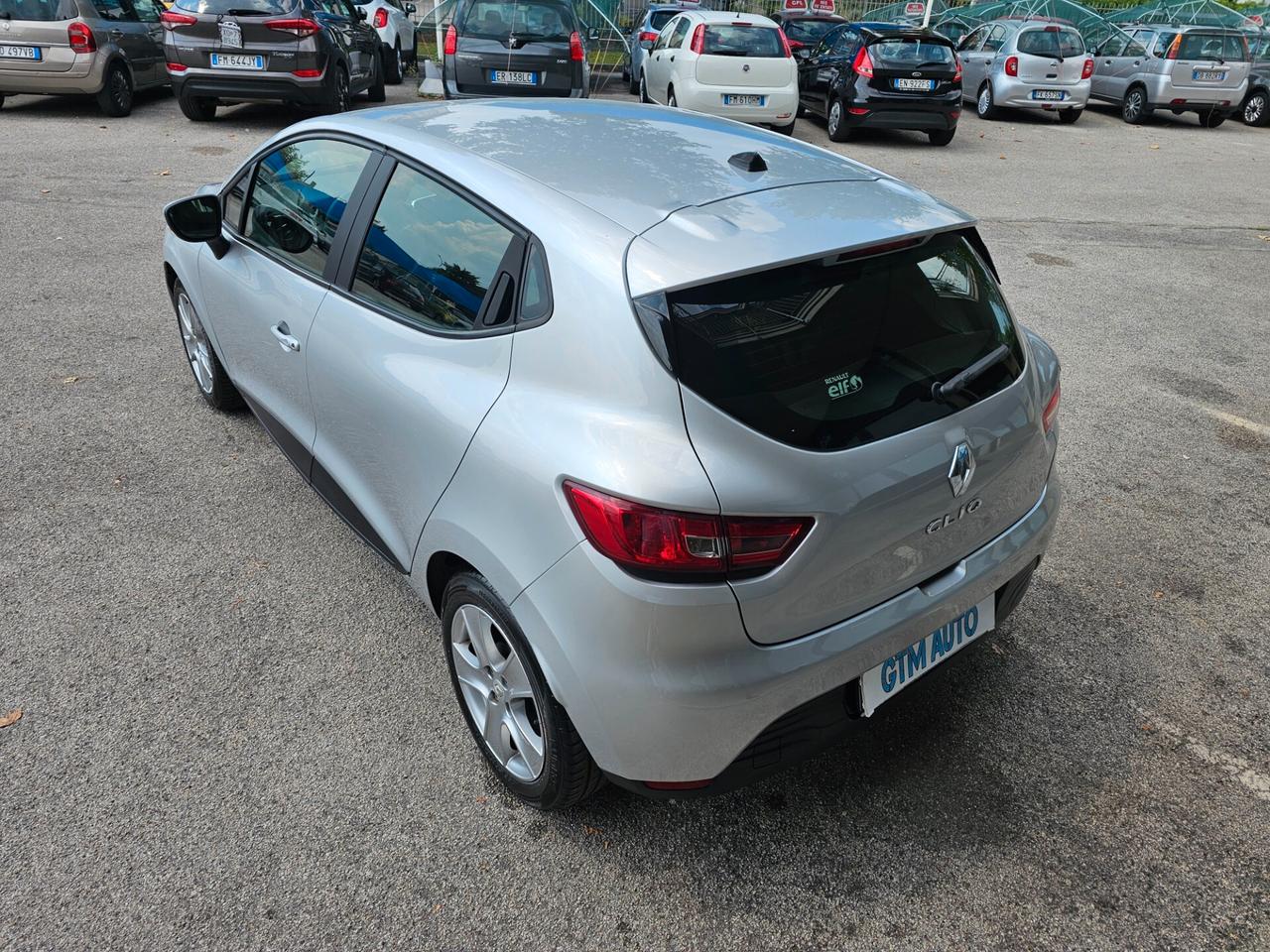 Renault Clio 1.2 75CV 5 porte - Neopatentati