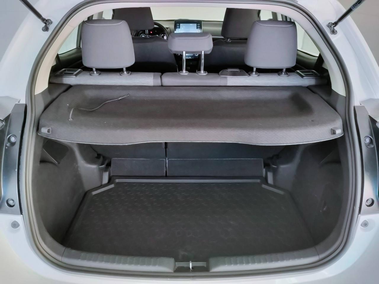 TOYOTA Yaris IV 2020 - Yaris 1.5h Trend