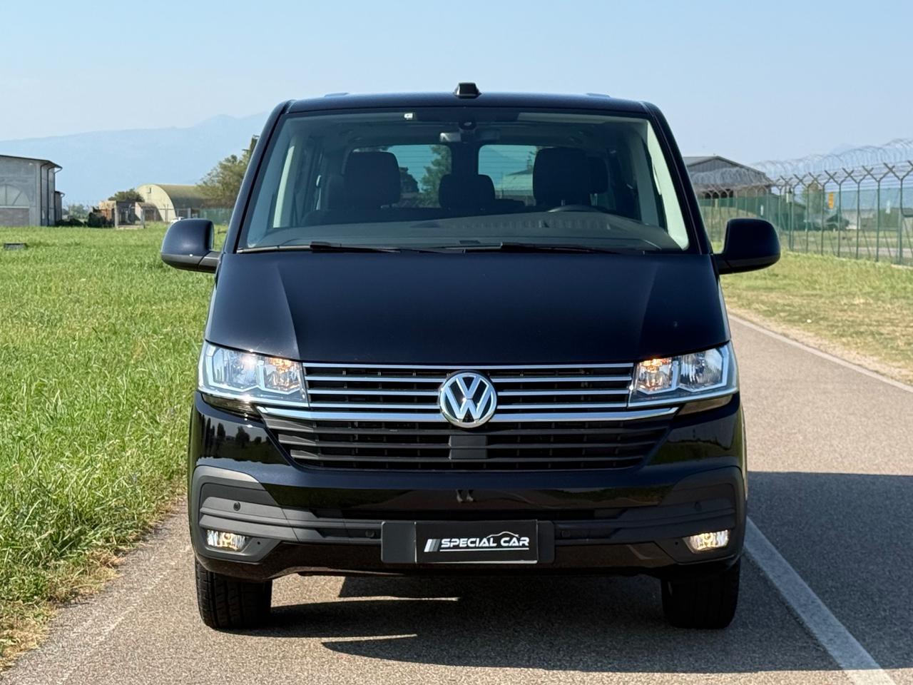 Volkswagen Caravelle 2.0 TDI 150CV "PASSO LUNGO-IVA ESPOSTA-KM 15000 !!!"