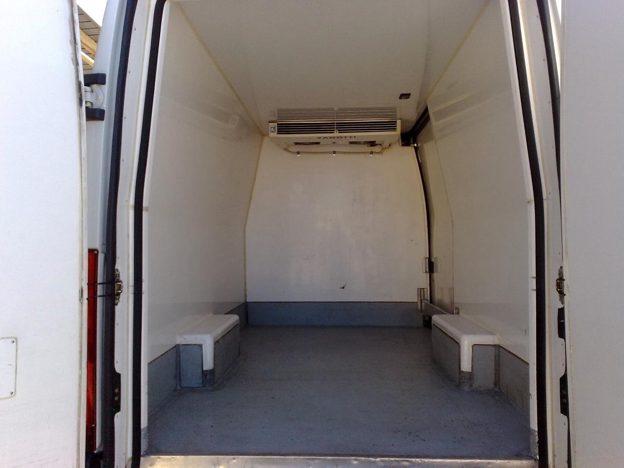 Iveco Daily 35s15 ISOTERMICO CON FRIGO - 2013