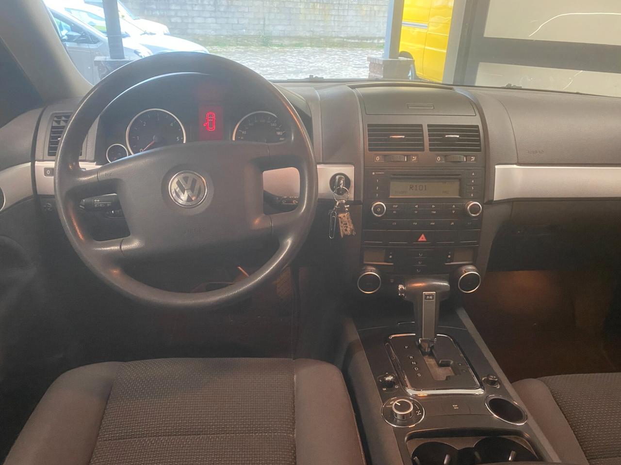 Volkswagen Touareg 2.5 R5 TDI DPF tiptronic Exclusive