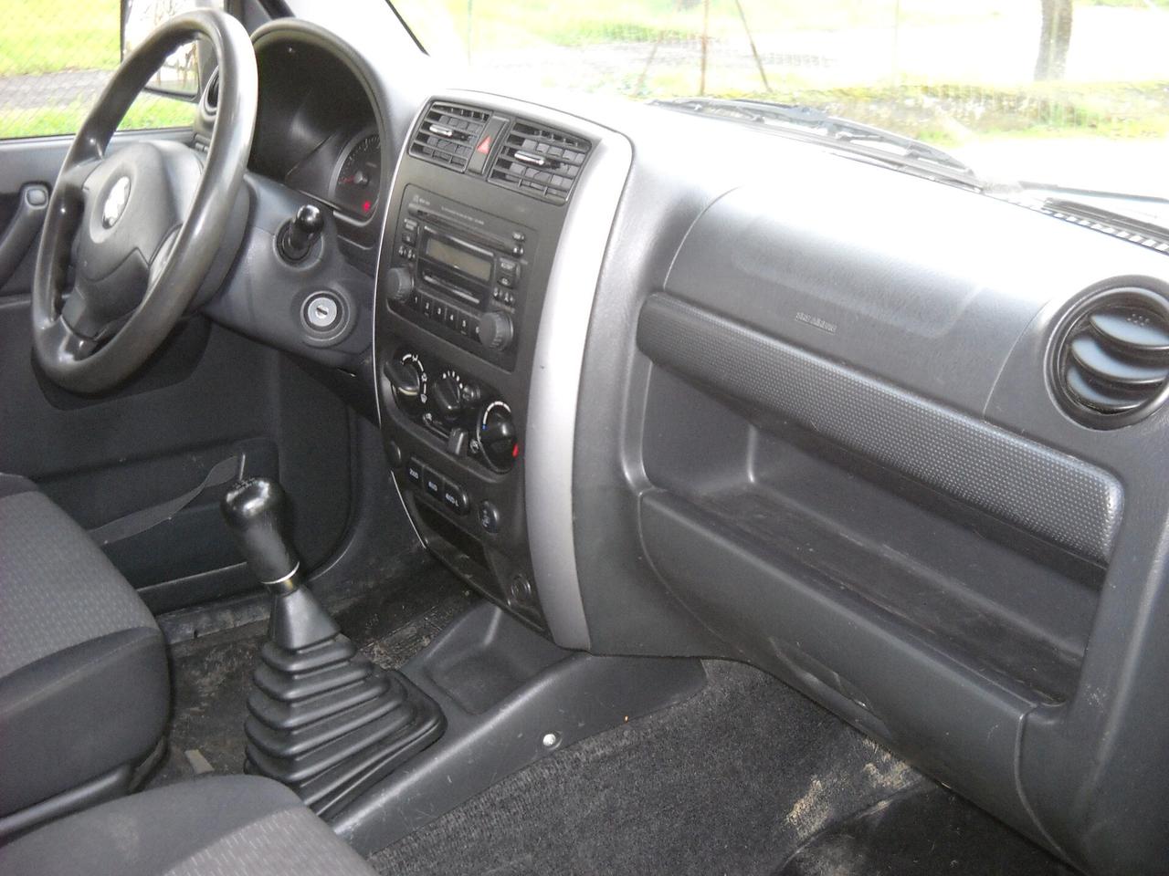 Suzuki Jimny 1.5 DDiS cat 4WD JLX