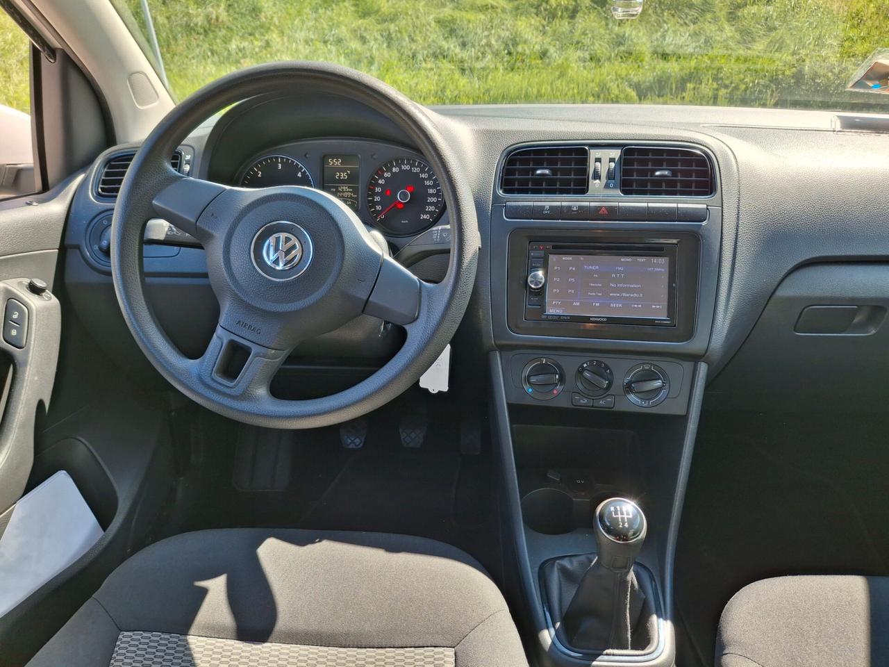 Volkswagen Polo 1.2 5 porte 75cv neo patentati