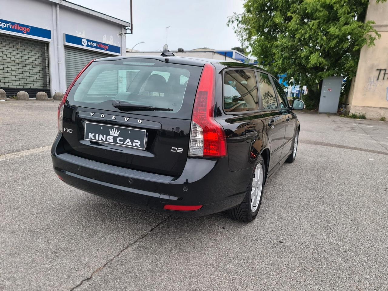 Volvo V50 D2 R-design