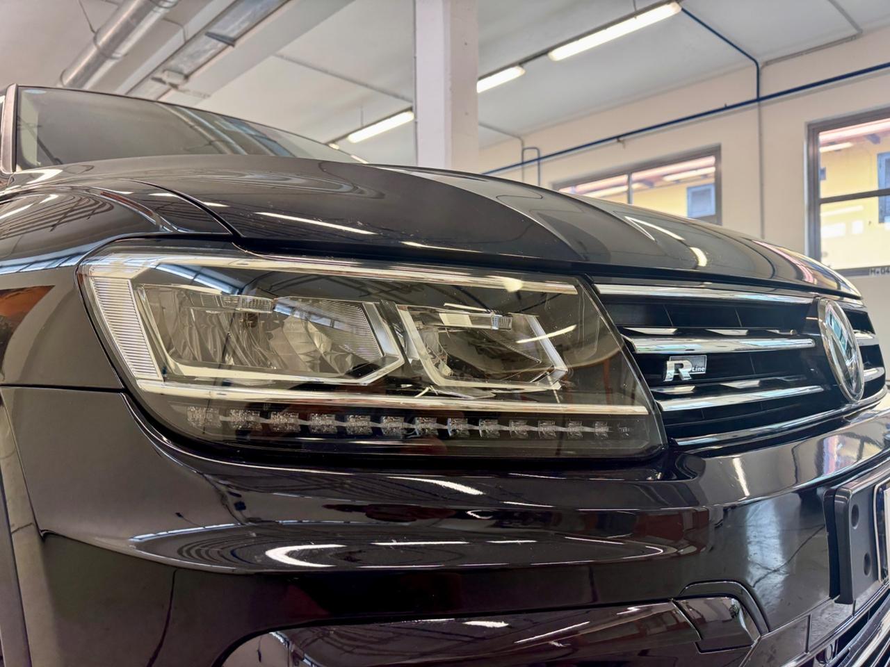 Volkswagen Tiguan R-Line - Sport - SOLO 70.000 KM