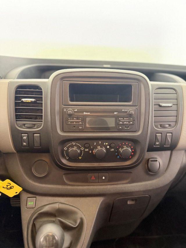 RENAULT Trafic T27 1.6 dCi 115CV PC-TN-DC Furgone