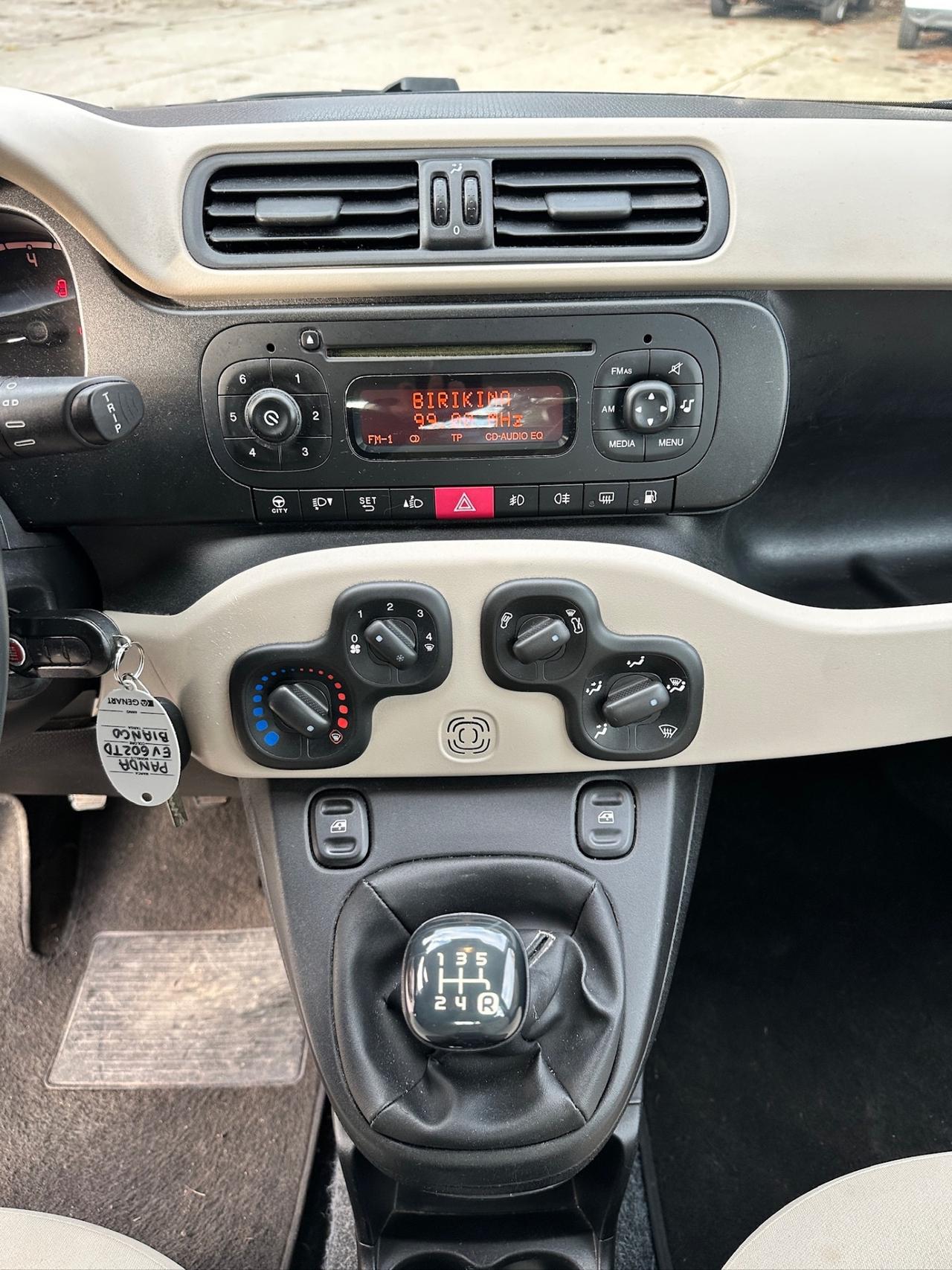 Fiat Panda 0.9 TwinAir Turbo Natural Power Lounge