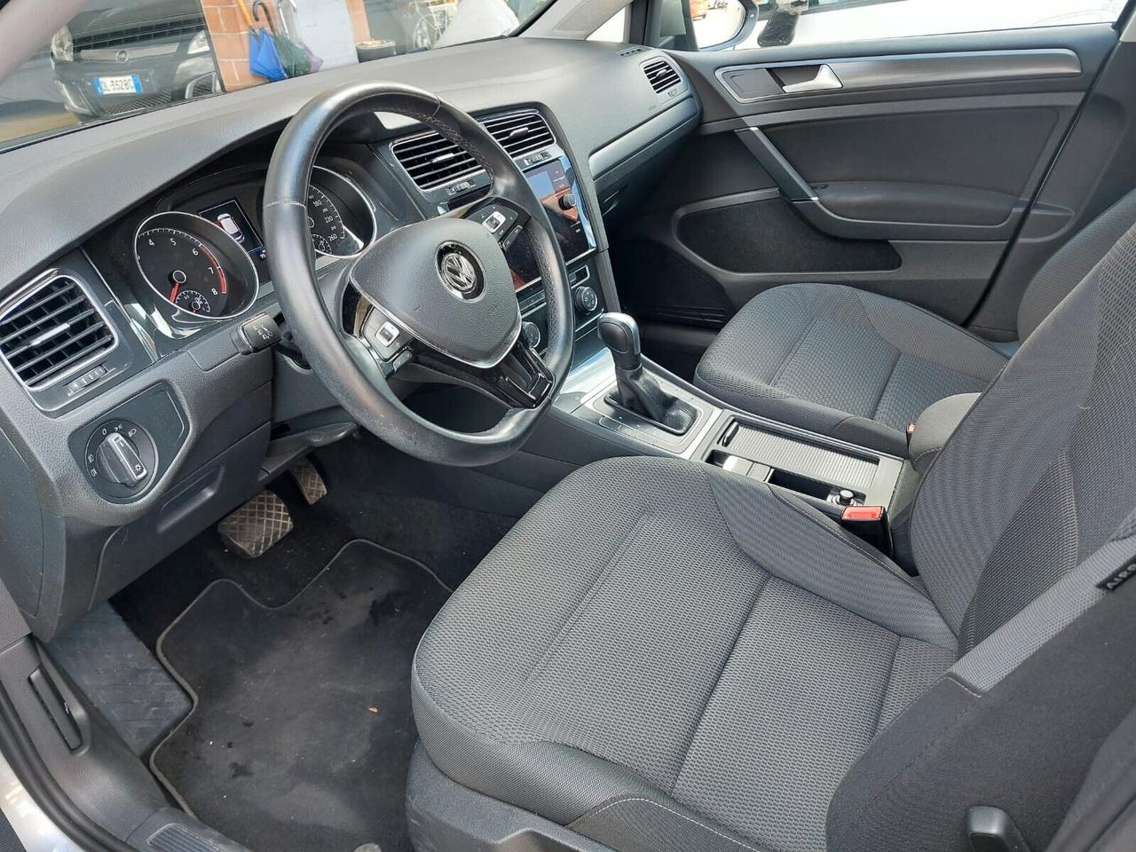 Volkswagen Golf 1.5 TGI DSG 5p. Executive BlueMotion Technology