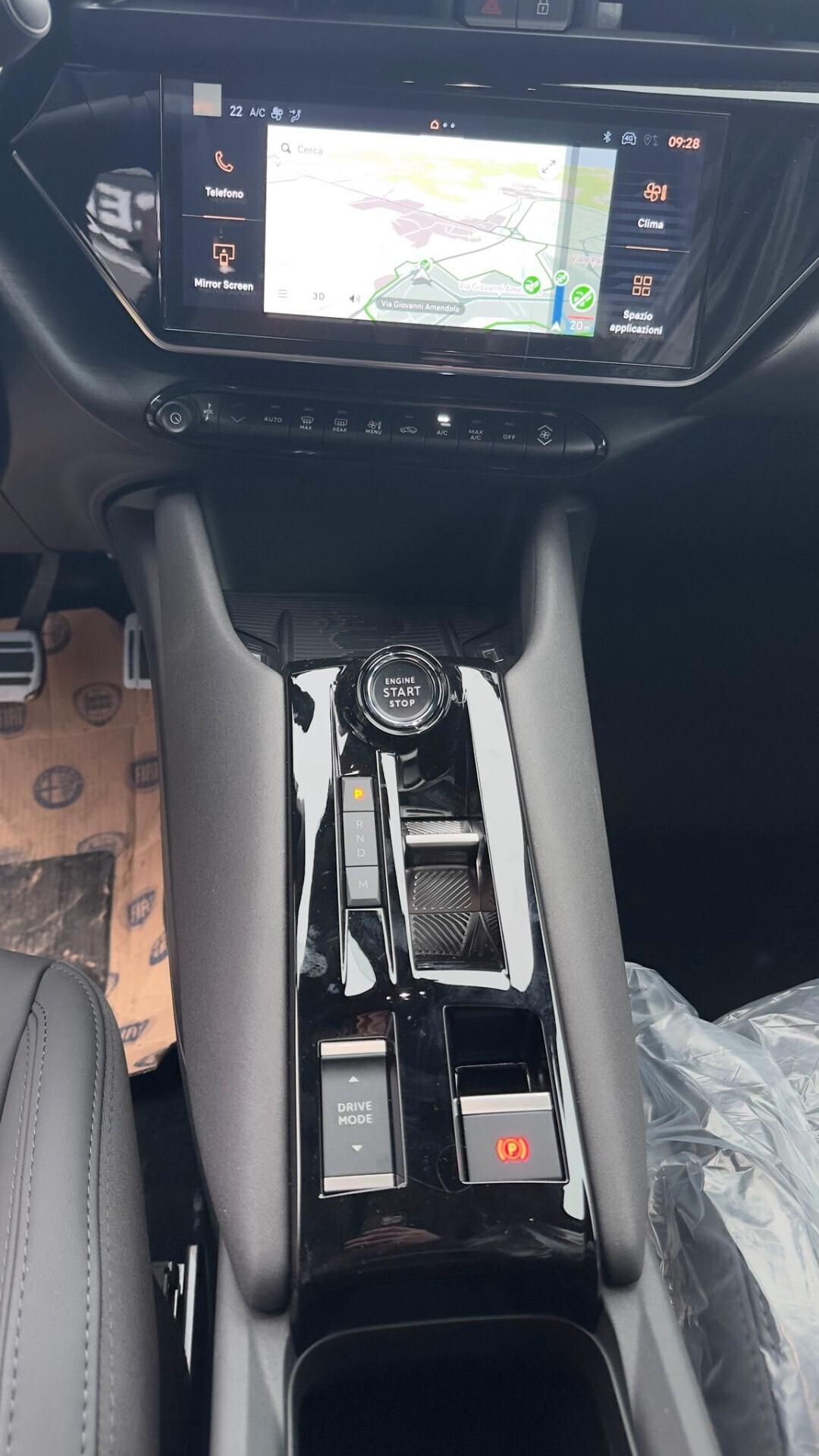 Alfa Romeo Junior 1.2 145 CV Hybrid eDCT6 Ti