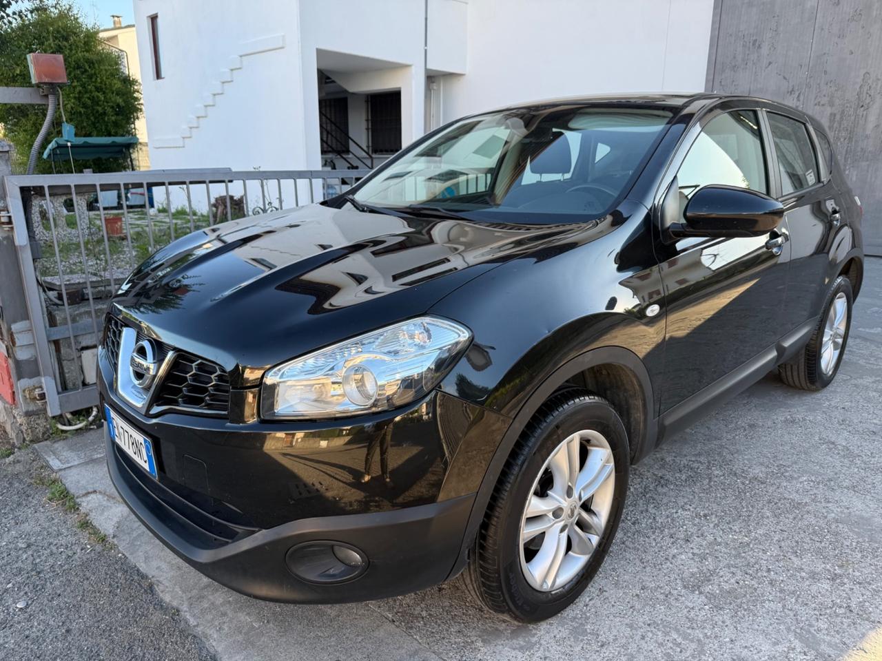 Nissan Qashqai 1.5 dCi 6MARCE POCHI KM 2013