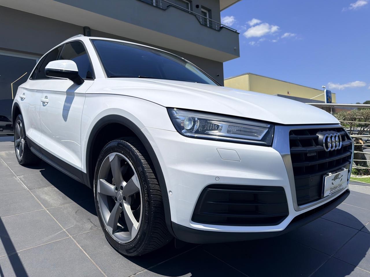 Audi Q5 40 TDI quattro S tronic sport cerchi 20
