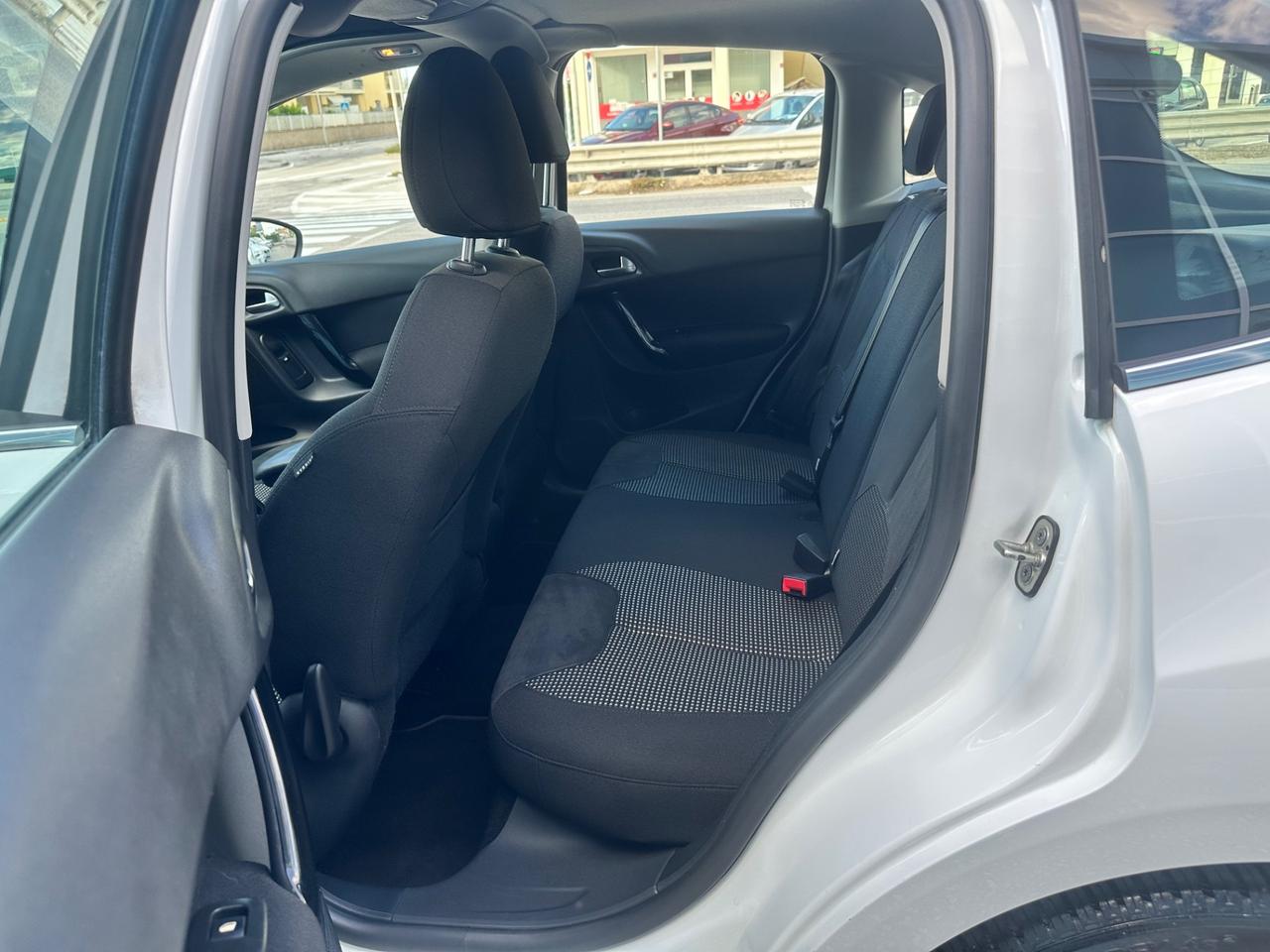 Citroen C3 PureTech 82 Exclusive 1.2 metano casa madre