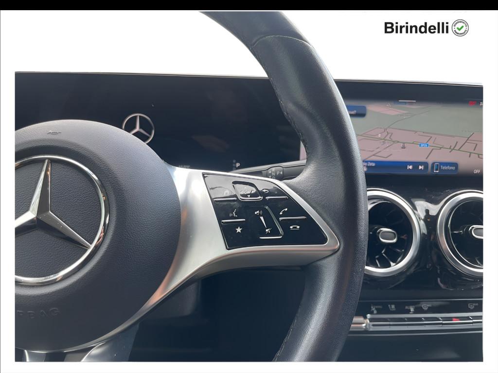 Mercedes-Benz Classe B (W247) - B 180 d Automatic Progressive Advanced