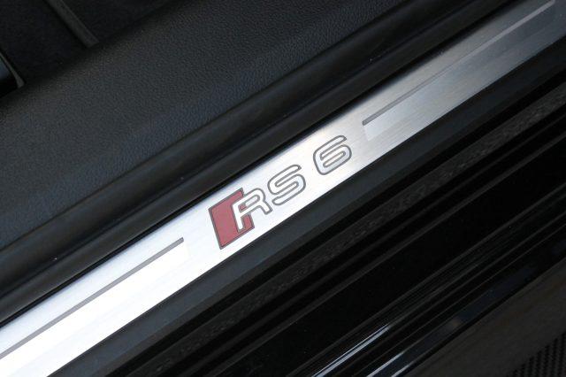AUDI RS6 Avant 4.0 TFSI V8 UNICOPROP. Carboceramic/Carbonio